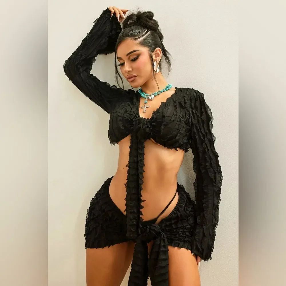 FN Lily Textured Skirt Set